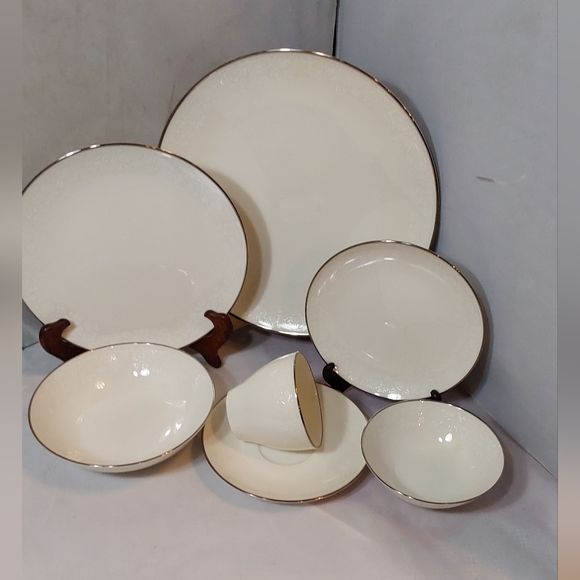 NORITAKE IVORY CHINA 7567 AMBROSIA JAPAN 7 PICE SETTING DINNER FOR 1 - Picture 2 of 11